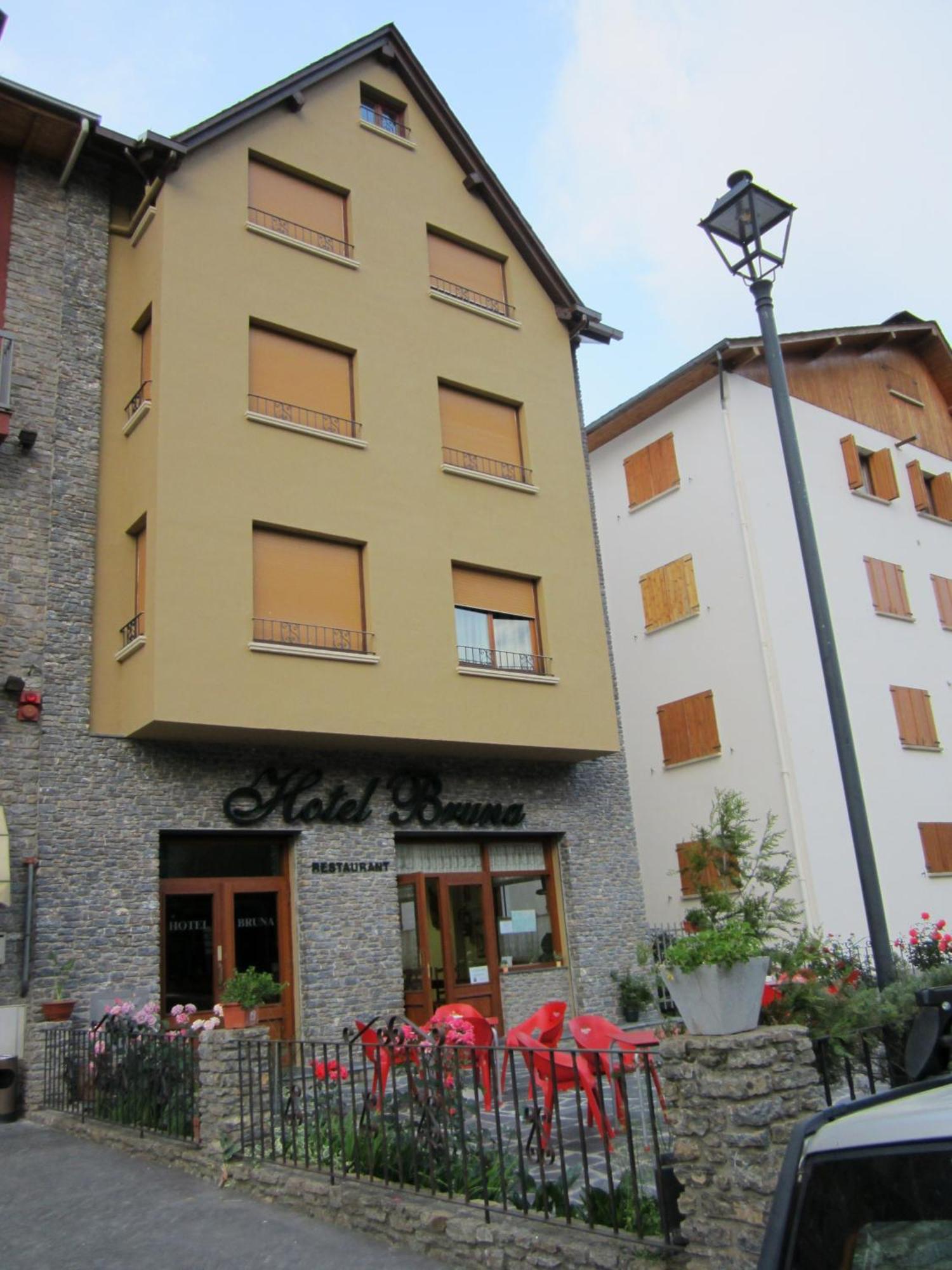 Hotel Bruna Esterri d'Àneu Esterno foto