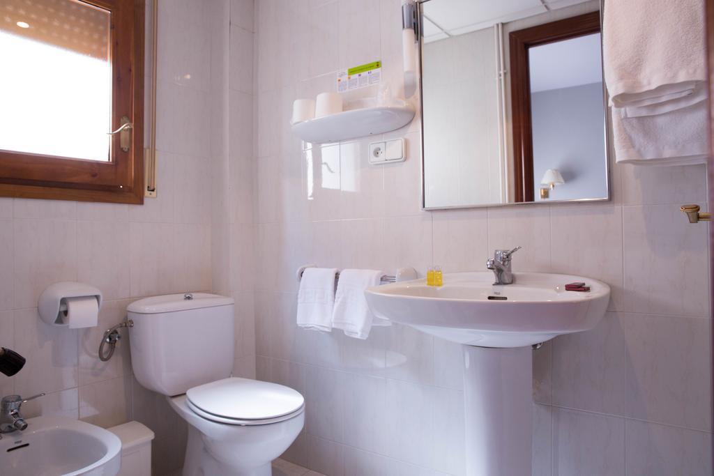 Hotel Bruna Esterri d'Àneu Esterno foto