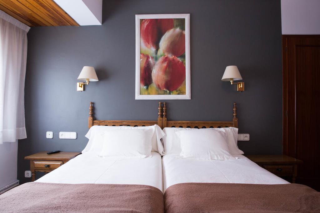 Hotel Bruna Esterri d'Àneu Esterno foto