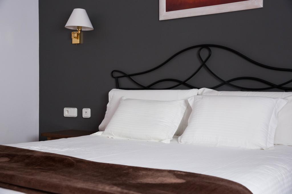 Hotel Bruna Esterri d'Àneu Esterno foto