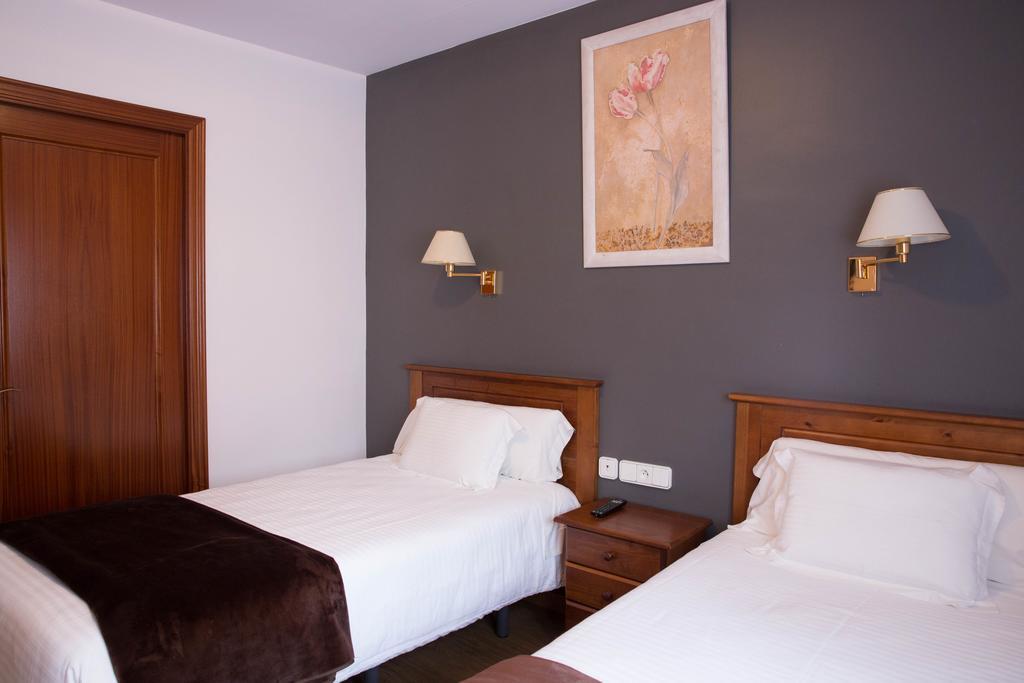 Hotel Bruna Esterri d'Àneu Esterno foto