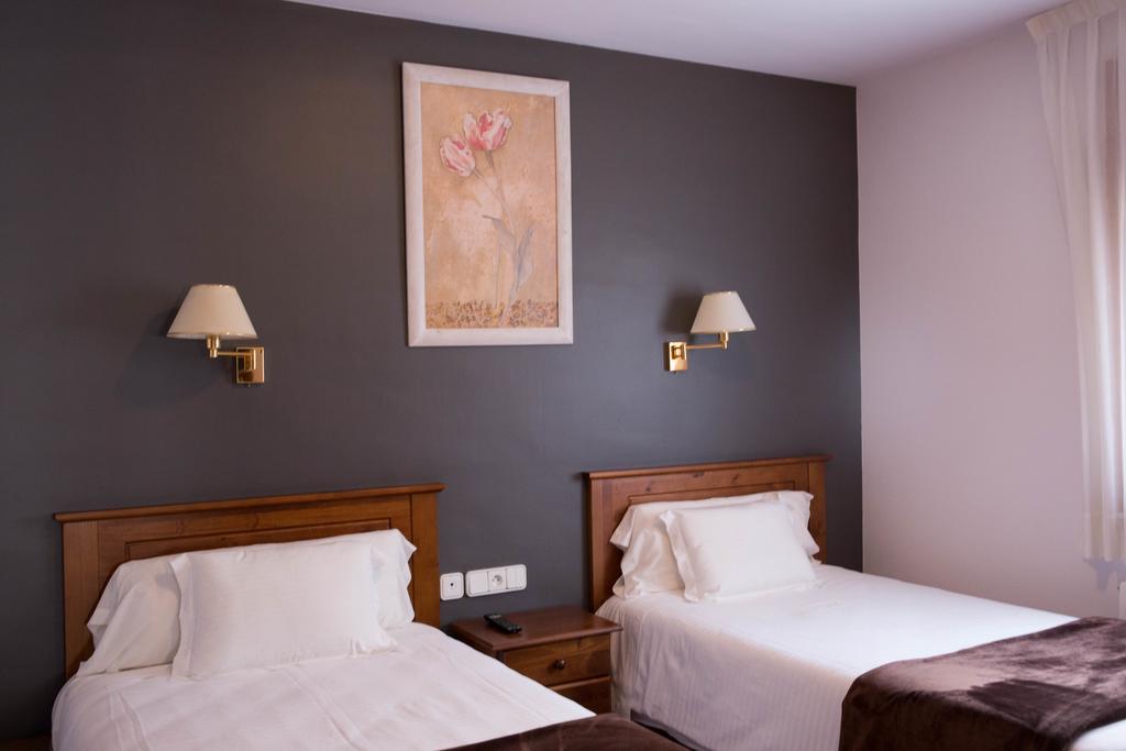Hotel Bruna Esterri d'Àneu Esterno foto