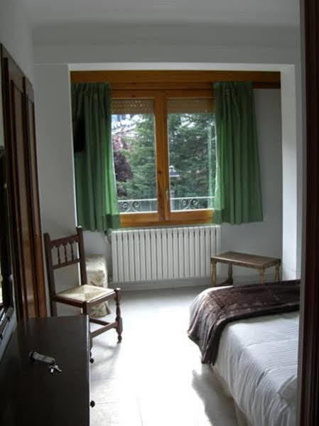 Hotel Bruna Esterri d'Àneu Esterno foto