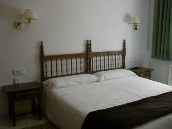 Hotel Bruna Esterri d'Àneu Esterno foto
